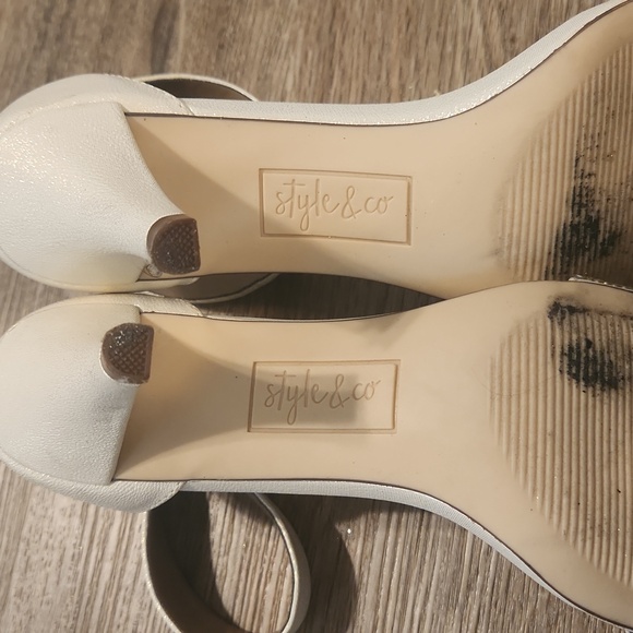 Womens Style & Co Strappy Heels - Picture 6 of 6